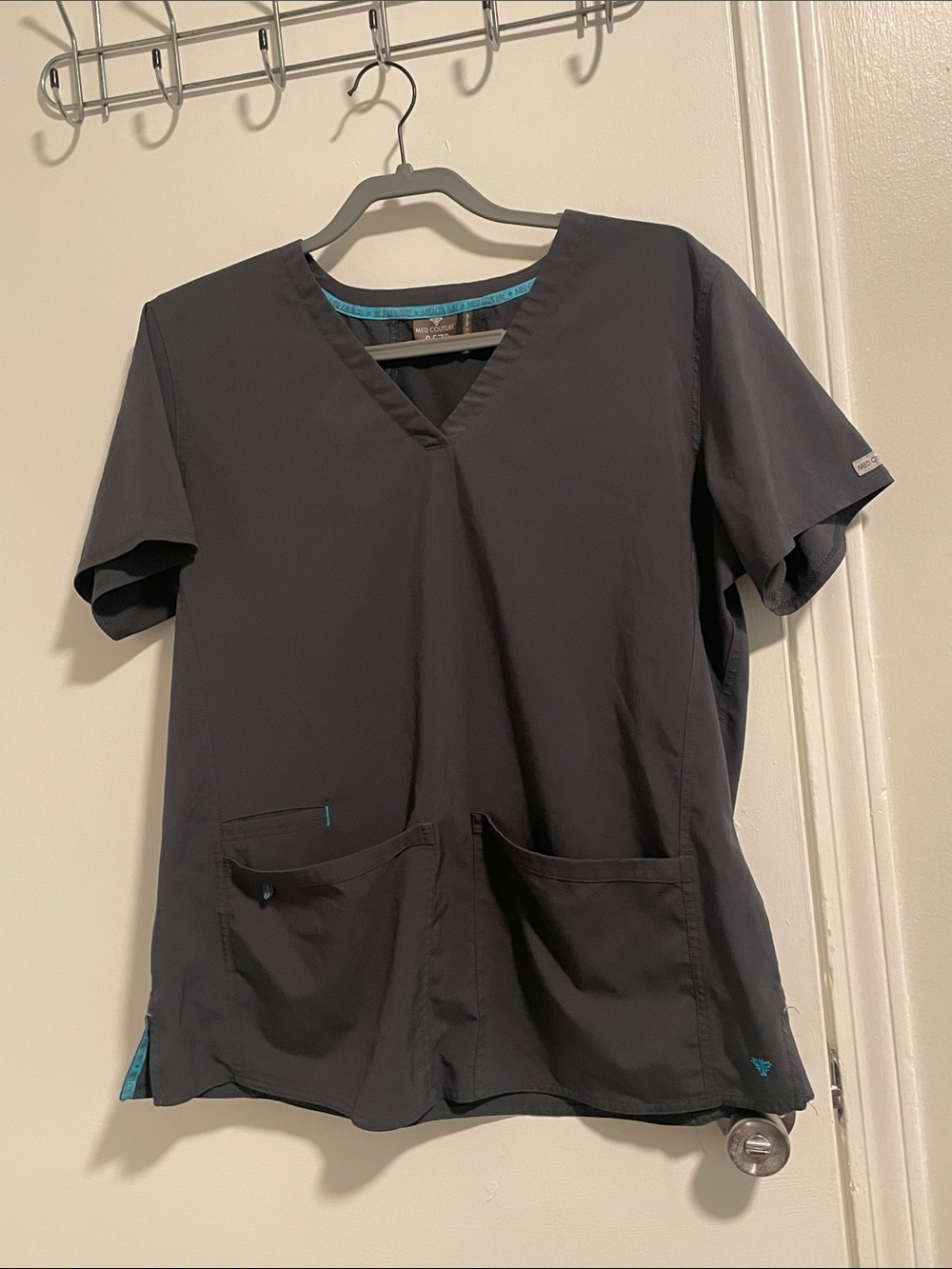 Med Couture Men's Dark Gray with teal accents V-Neck Top size X Large